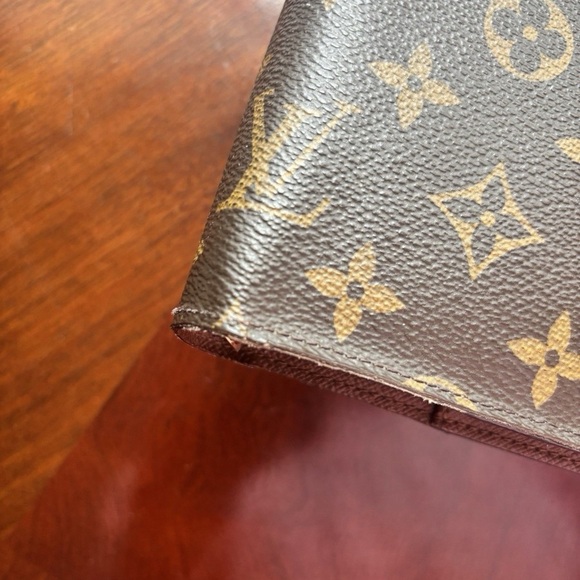 GM Louis Vuitton Brown Monogram agenda - Picture 5 of 10